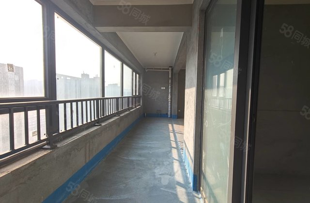 碧桂园云顶4室2厅144㎡106.5万二手房图片