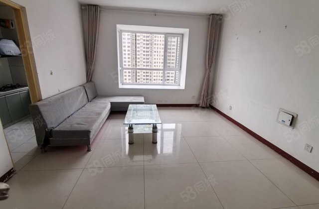 滨河实验 东苑一墙之隔  昌润莲城 东边户采光极好