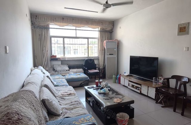 近医院 南北通透 产权清晰 超低密度 商圈成熟 停车方便