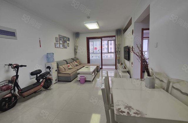 东昌路，商品房御景王宅，总高18层，免大税带储，拎包入住