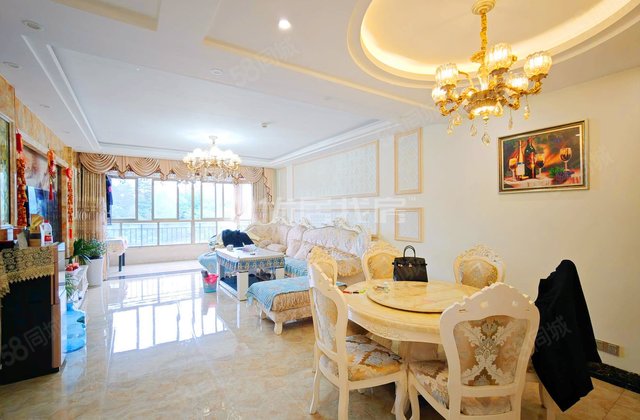 花果园Q区4室2厅155㎡95万二手房图片