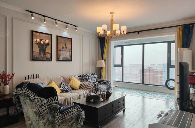 在水一方3室2厅136.06㎡85万二手房图片