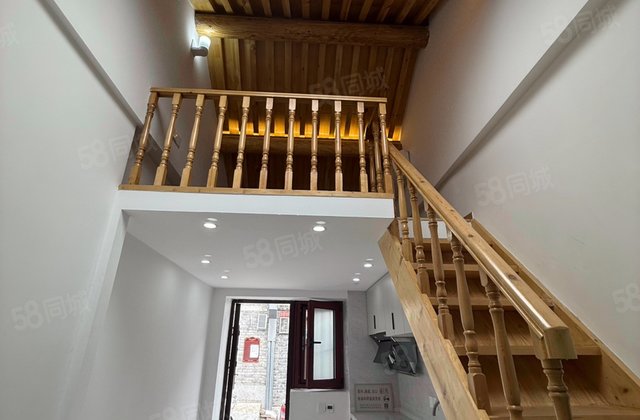 西南园胡同小区1室0厅15.56㎡208万二手房图片