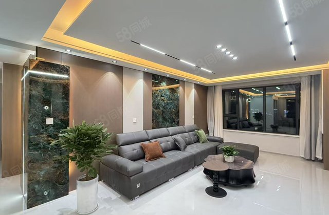 融和国际新城A区3室2厅127.13㎡69.8万二手房图片