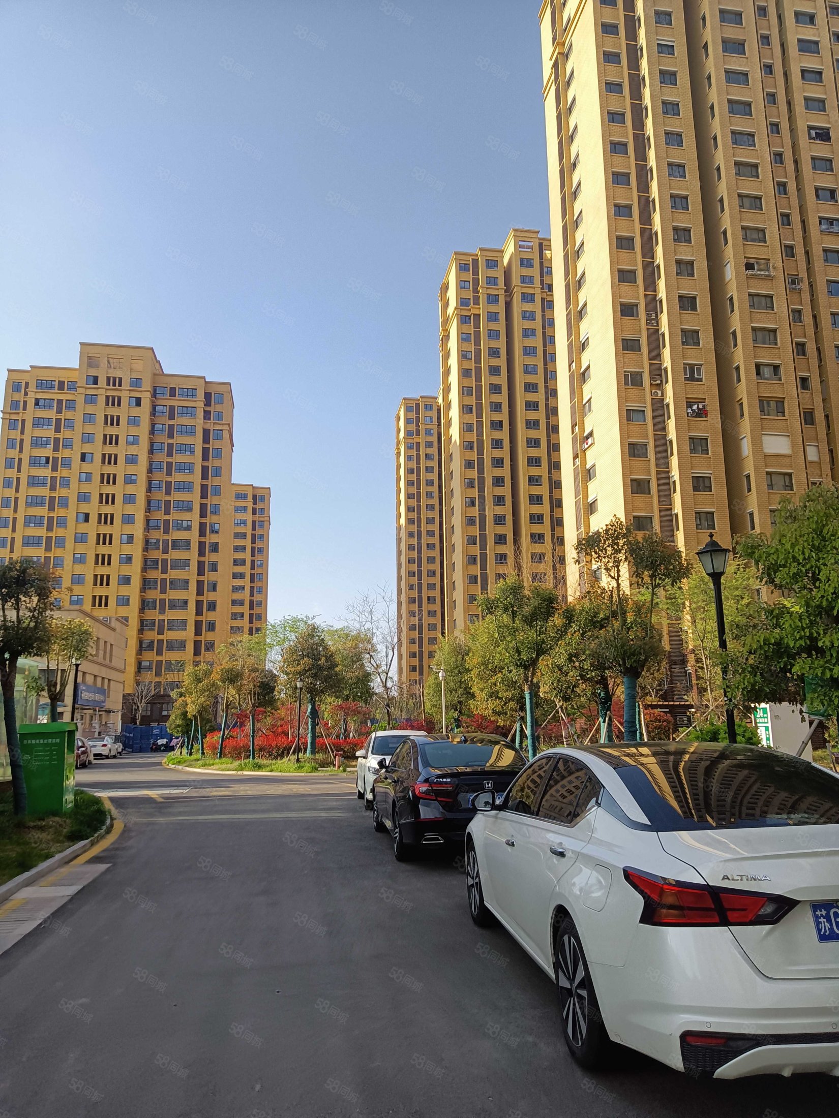 金凤小区2室2厅1卫128万107平方米