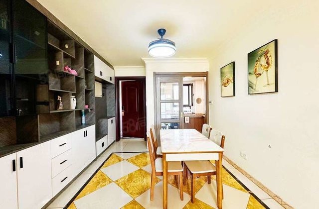 碧桂园翡丽湾 次新小区，边户，免大税，带车位，精装急售好楼层