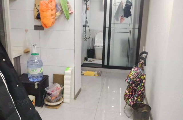 朝阳新华小区2室2厅70.23㎡59.8万二手房图片