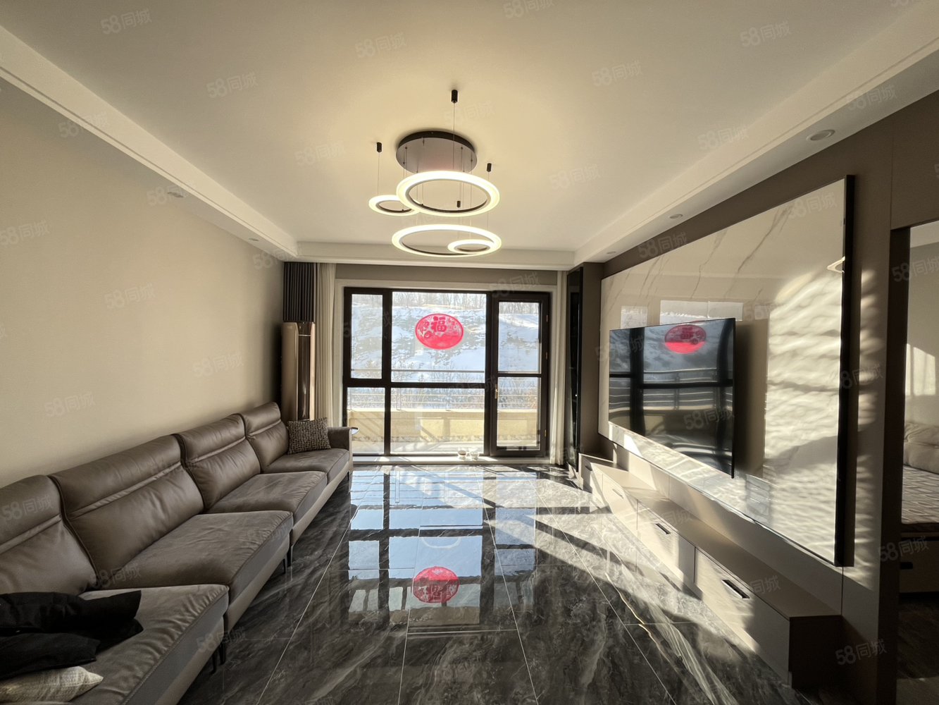 山语城3室2厅2卫115㎡南北86.8万