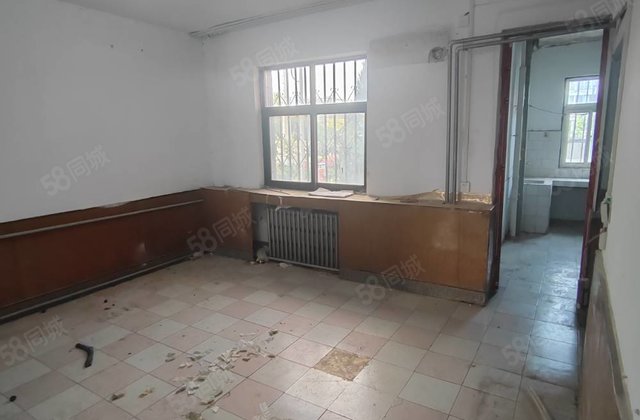 北关街公路馨苑 二楼 东昌湖边50  凤凰台南邻 北城墙桥下