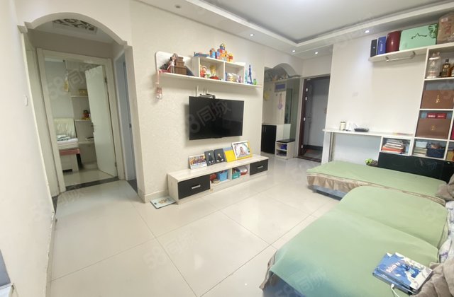 水岸花语 婚房首付4萬 即可入住 中间楼层  莲湖新城随时看