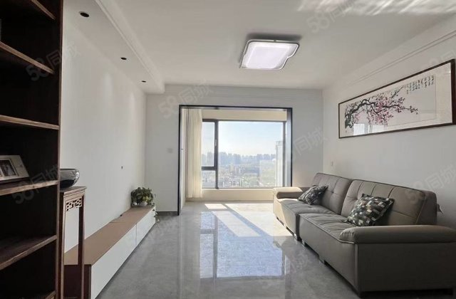 新上房源！二中附近 儒辰辰悦   楼层 精装三室两卫看房方便