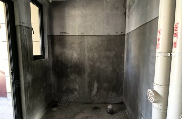 官塘蔡小区4室2厅143㎡143万二手房图片