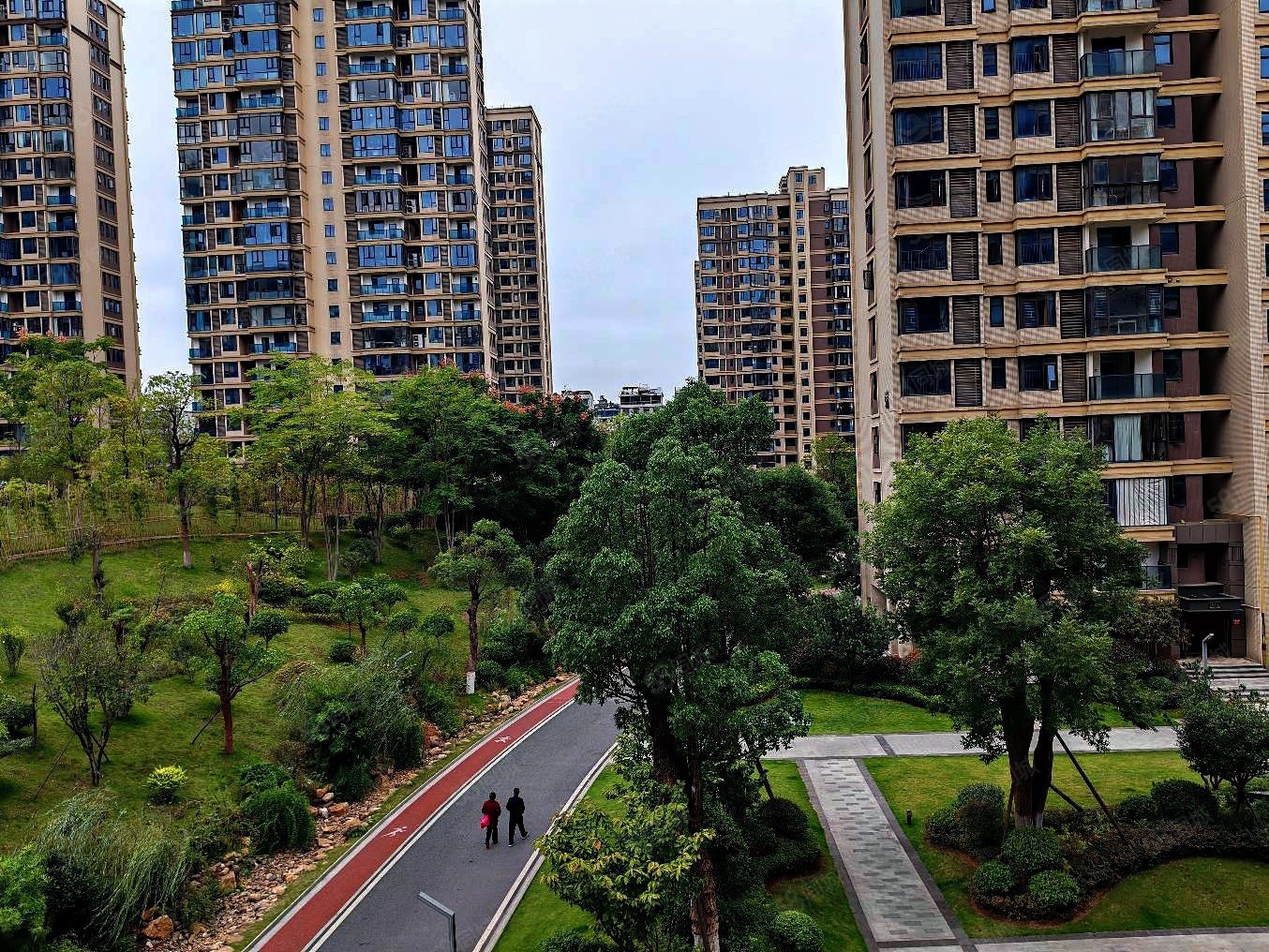 毛坯3房 小区环境好人车分流 好楼层 出价就卖,福天藏郡院子-长沙58