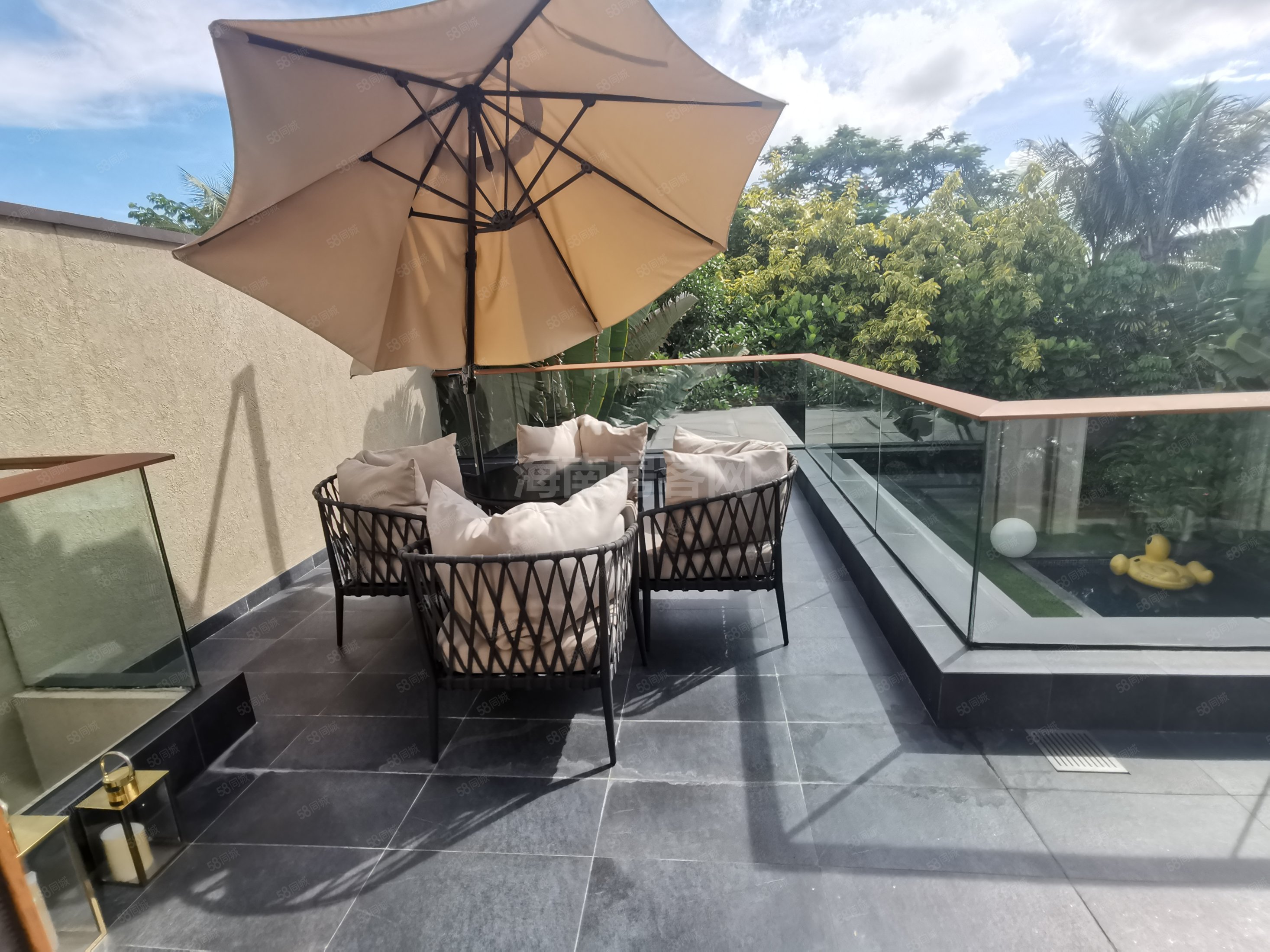 绿城海棠潮鸣(别墅)5室2厅4卫181㎡南北1760万