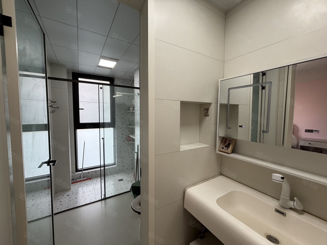 绿城兰园3室2厅2卫126㎡南北93万