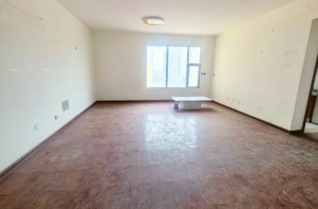 龙园小区3室1厅130㎡43万二手房图片