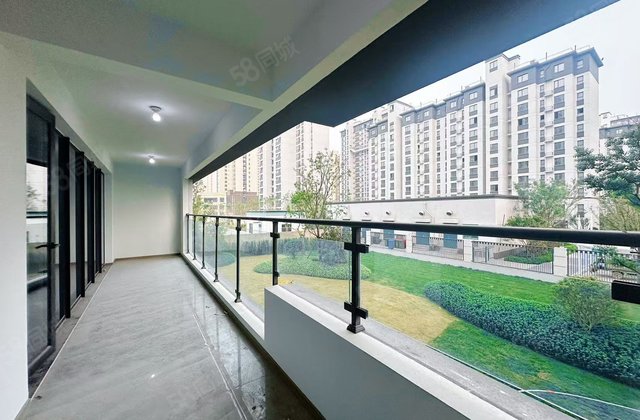 赔60多个！大平层   实验 松桂路区政府 城市芳华三个车位