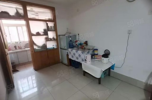 湖边 乐园小区 多层2楼 3室