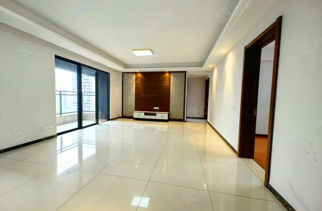 万科缤纷四季(南区)3室2厅105.59㎡135万二手房图片