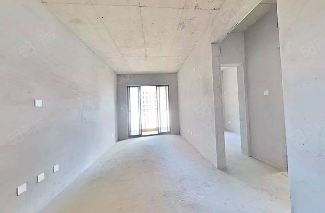 海地春天2室2厅77.21㎡38.5万二手房图片