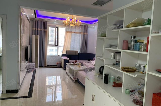 观澜一品(公寓住宅) 中间楼层采光好 刚需小三居 楼龄新