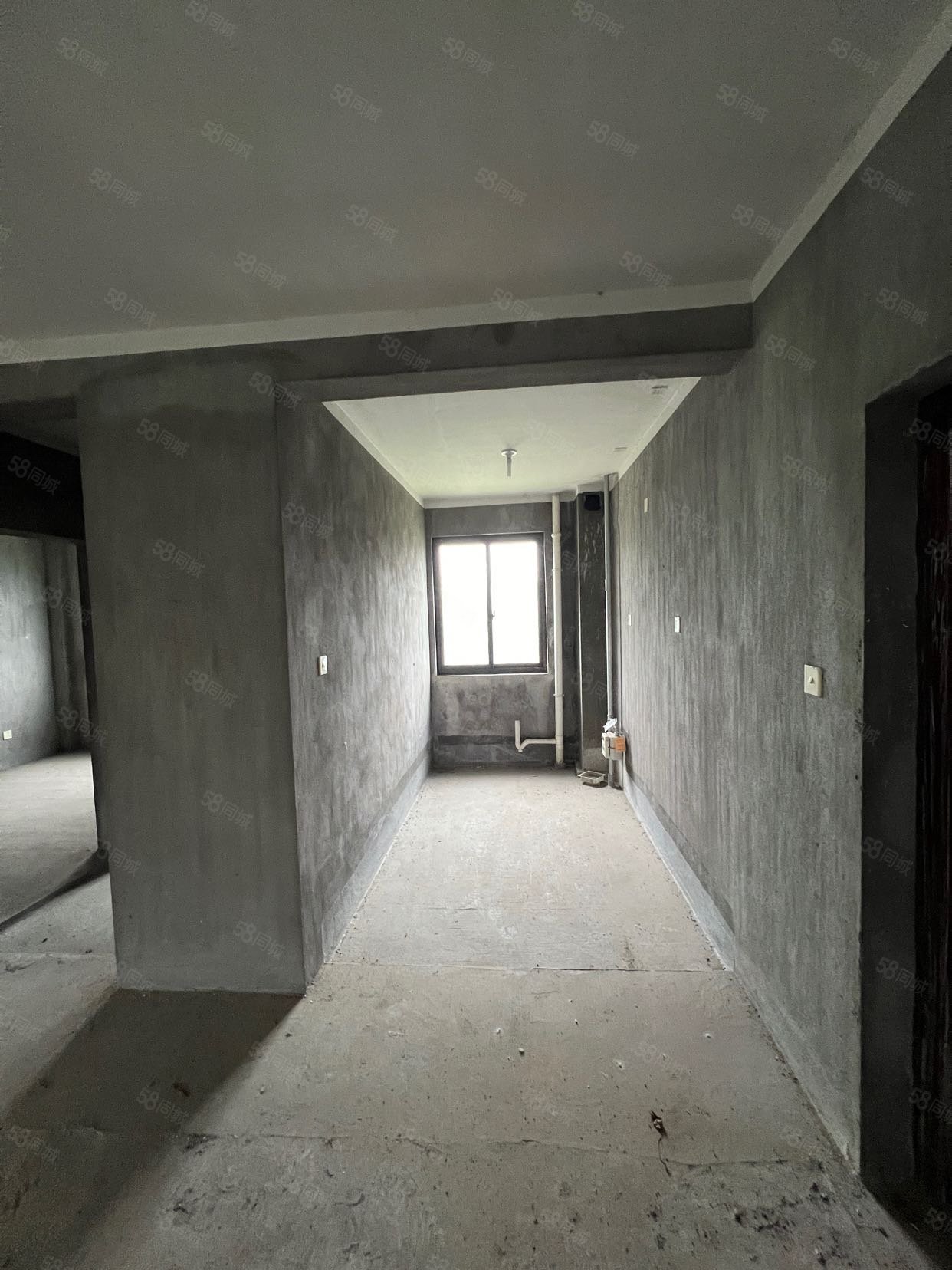 九润公馆2室2厅2卫127.05㎡东西100万