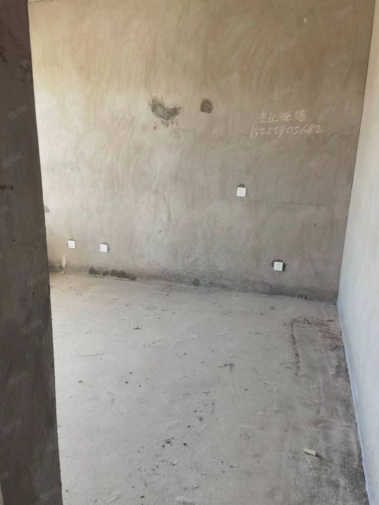 紫金御景3室1厅1卫99㎡北33万