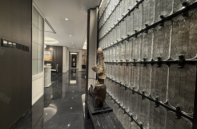 保利香槟国际4室2厅169㎡211.3万二手房图片