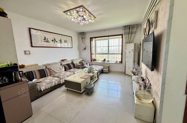 急售69万价格能谈，翡翠城 三室两厅 11楼 全天采光