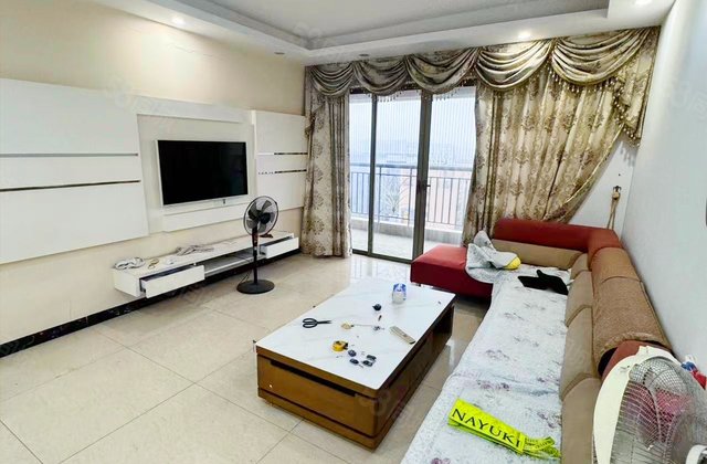 佛罗伦斯柏悦湾3室2厅108.98㎡75万二手房图片