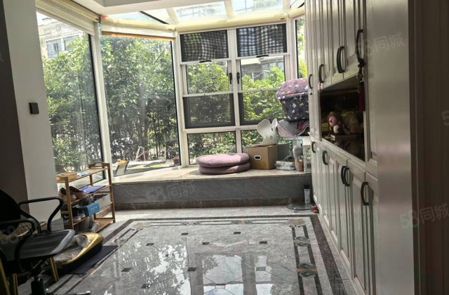 颐和名苑8室4厅220.3㎡420万二手房图片