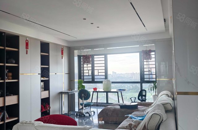 堤亚纳湾四期1区3室2厅131.68㎡129万二手房图片