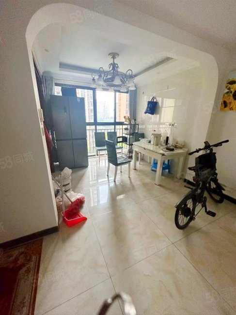 柏丽湾花园洋房送汽车库满五