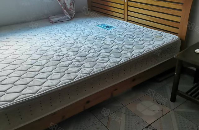 石油六公司A区2室1厅60㎡28.6万二手房图片