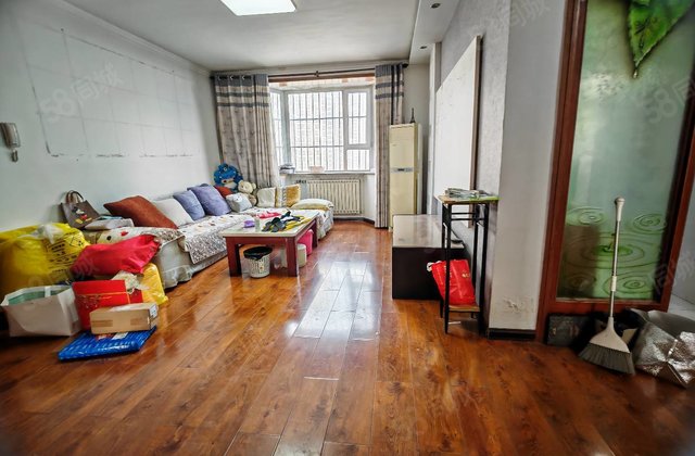 新时代小区 商业配套成熟 双卫生间 小三居 交通便捷