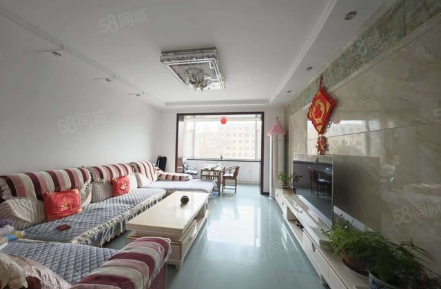 桃花园小区3室2厅138㎡215万二手房图片