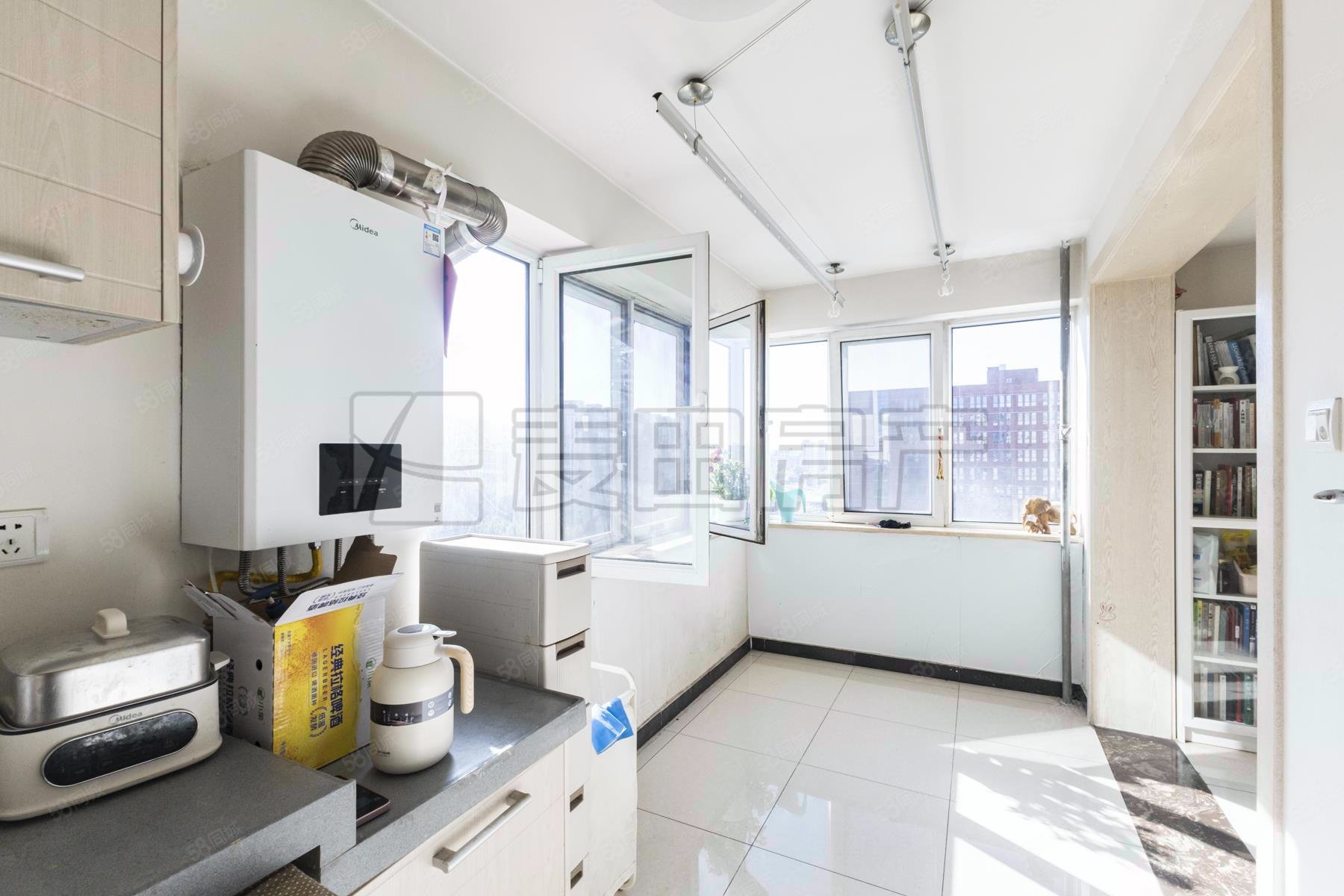 曙光花園望山園2室1廳1衛(wèi)114.98㎡西南790萬(wàn)