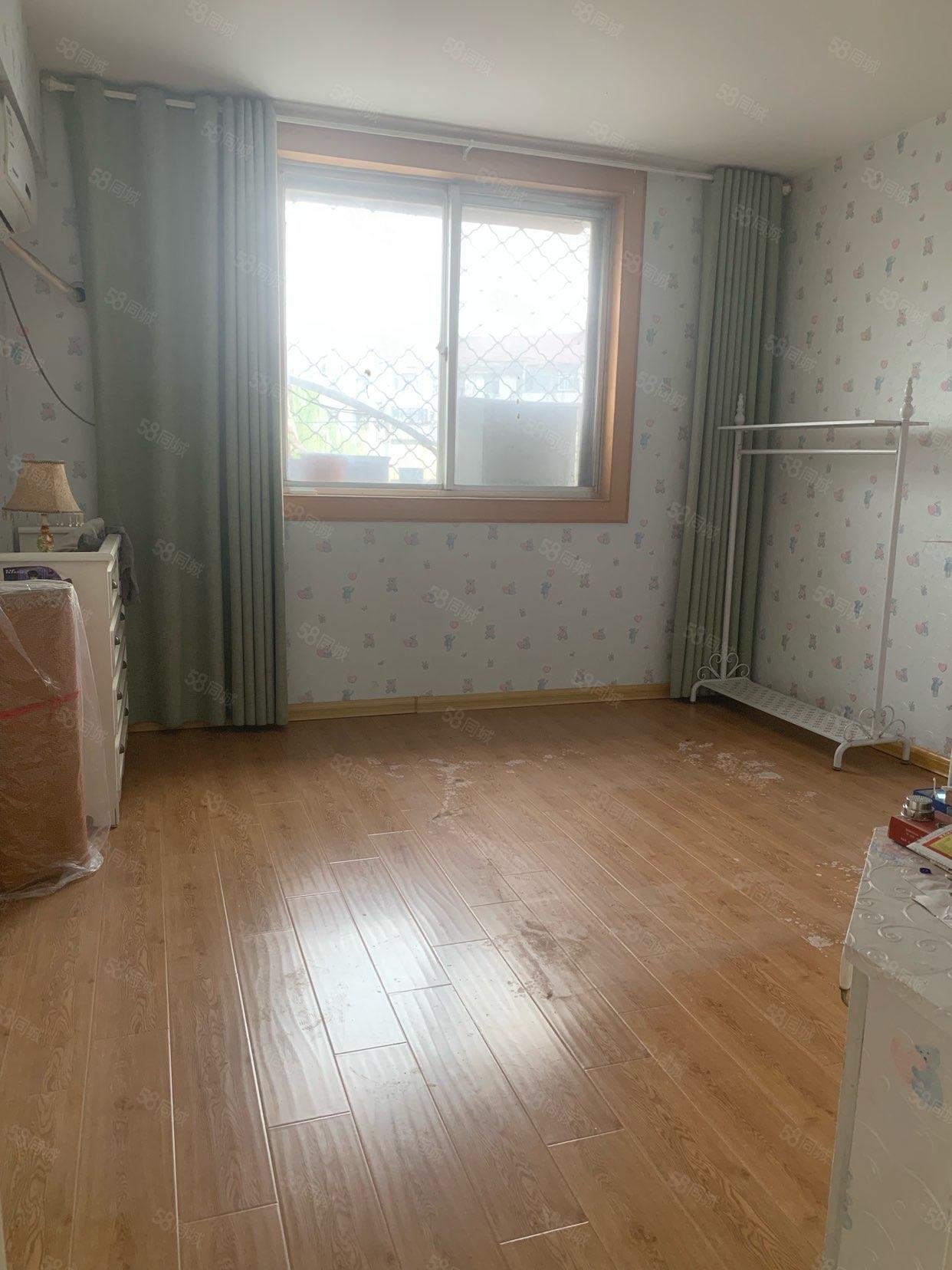 文帝街小区3室1厅1卫108㎡南37万