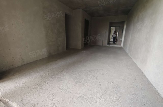 巴黎华府4室2厅118㎡52万二手房图片