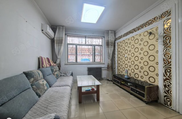 急售 文轩 外国语 柳园办事处 孝心一楼 精装三室看房有钥匙