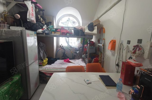 业主急售急售市中心 汽车站十一中附近 温馨三居室按揭送地下室