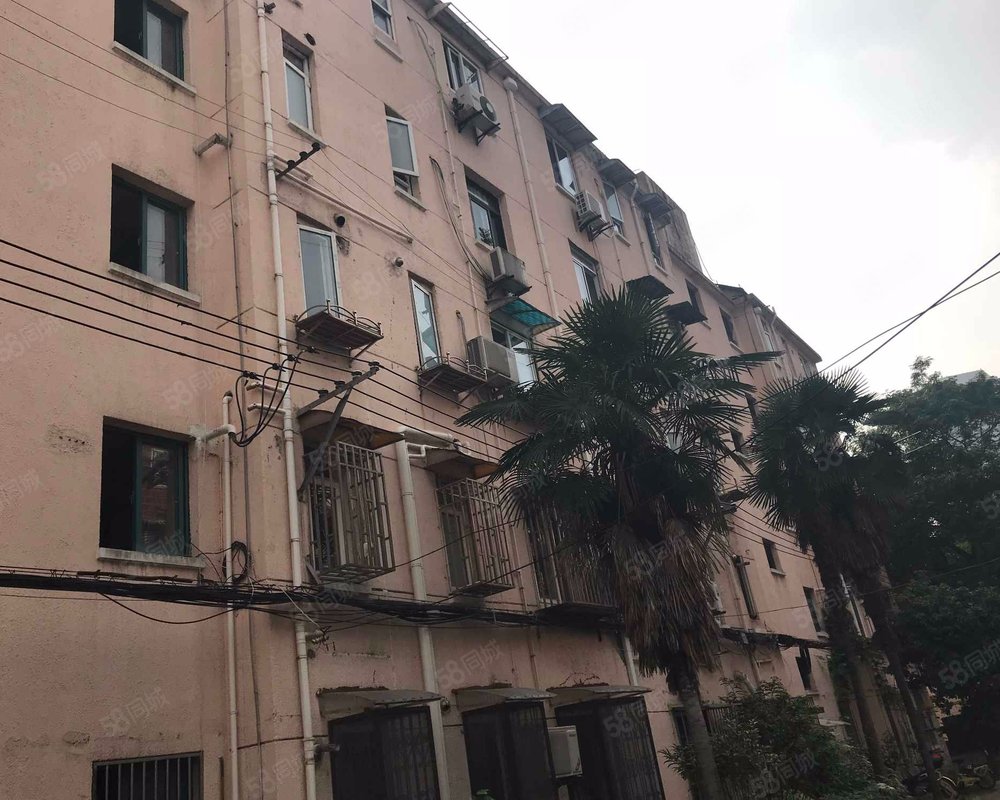 1/1183940元/m0512月挂牌均价商圈区域长宁虹桥路详细地址伊犁路146