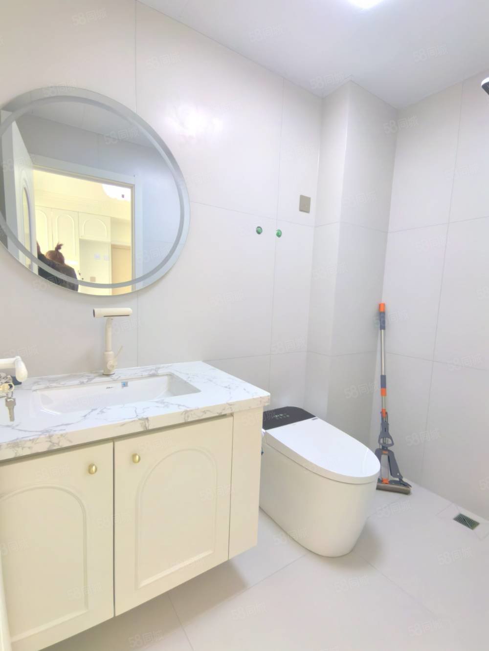 紫堤东郡2室2厅1卫77㎡南北39.8万