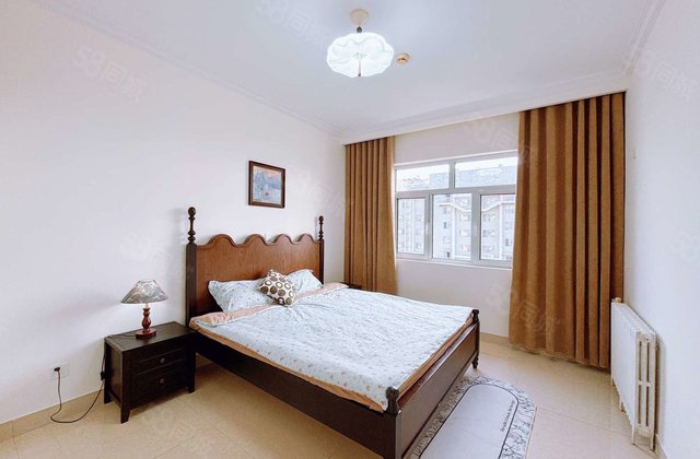 3室2厅 南北通透 市科技局家属院小区 精装修 看房方便