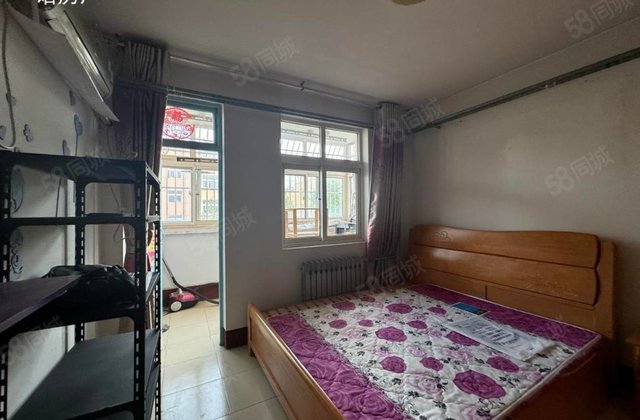 金柱绿城，湖北小区，    3楼，106平42万，3室2厅