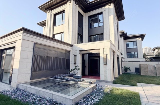 南湖国际社区(南区)4室3厅155.66㎡200万二手房图片