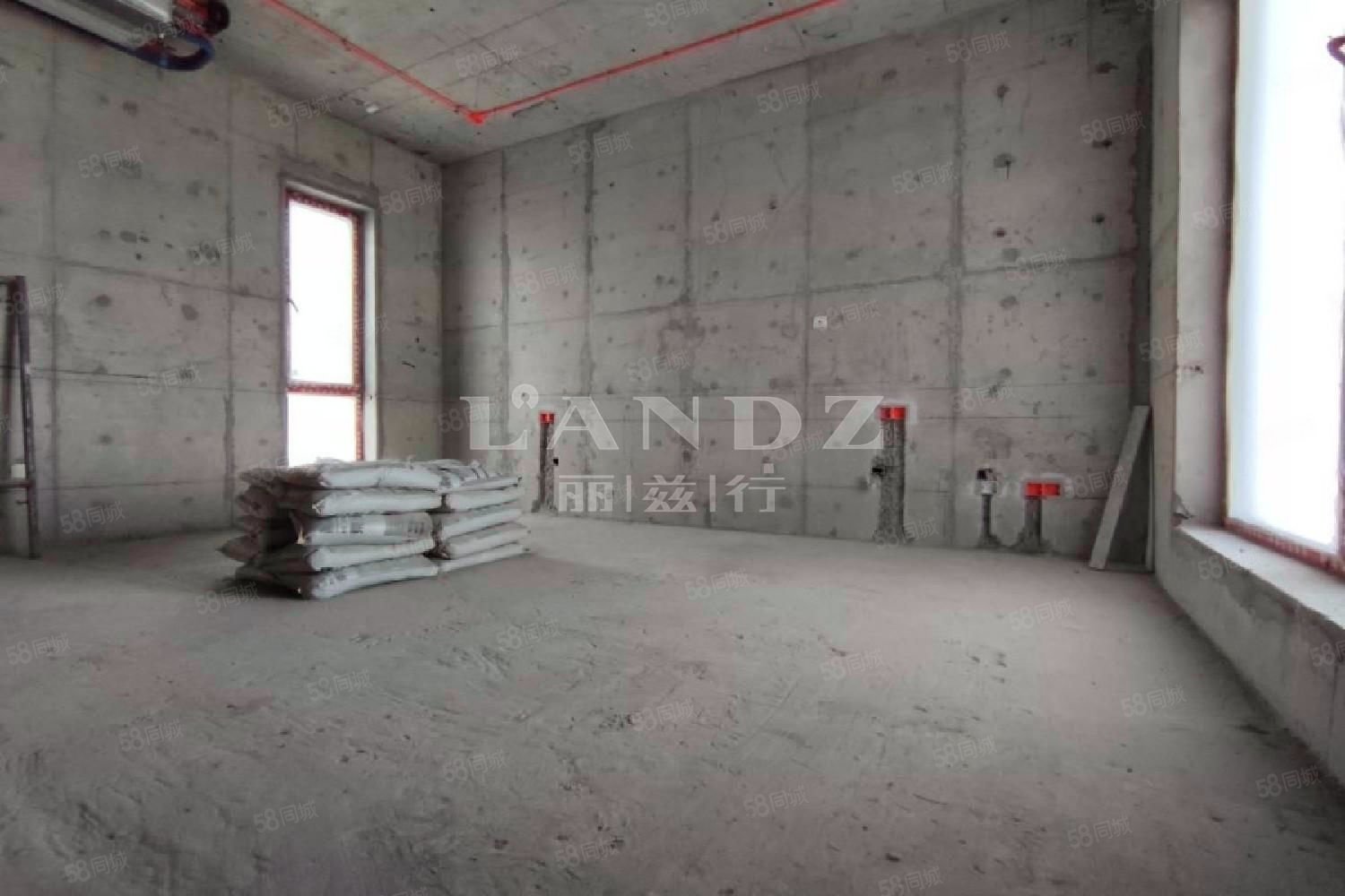 九章別墅5室11廳7衛(wèi)959.92㎡東4950萬