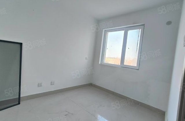 东昌红庙 次新房 三室双卫 边户 走一手  金柱大学城 陈口