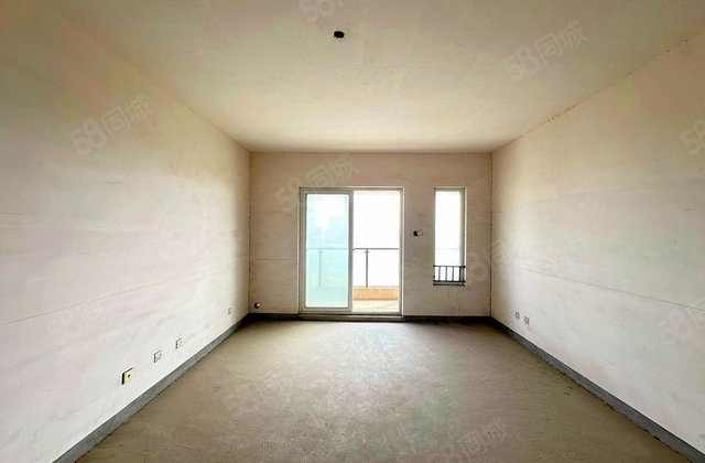 百大春城3室2厅142㎡180万二手房图片