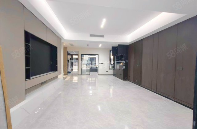 融睿香墅里6室4厅140㎡208万二手房图片